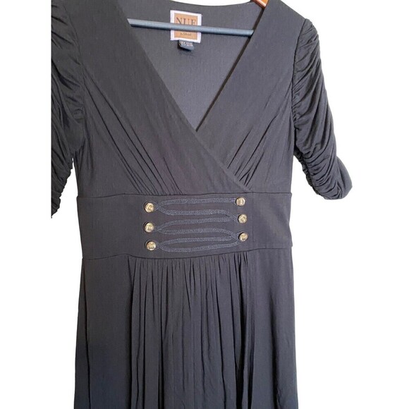 Nue by Shani Dress Size 6 Black Ruched 3/4 Sleeves Buttons Pleating Crossover - Picture 2 of 10